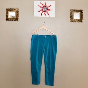 TINSELTOWN NWOT Aqua blue pants